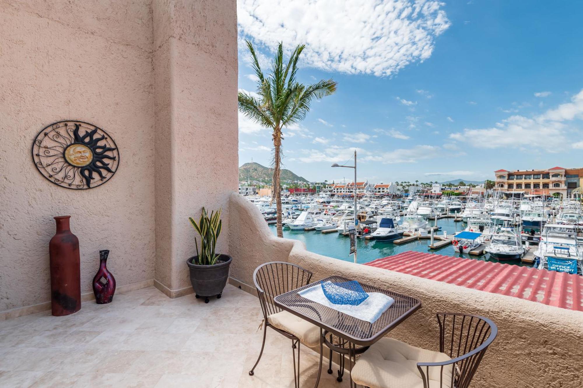 Marina Cabo Plaza Town & Beach Condos Cabo San Lucas Exterior photo