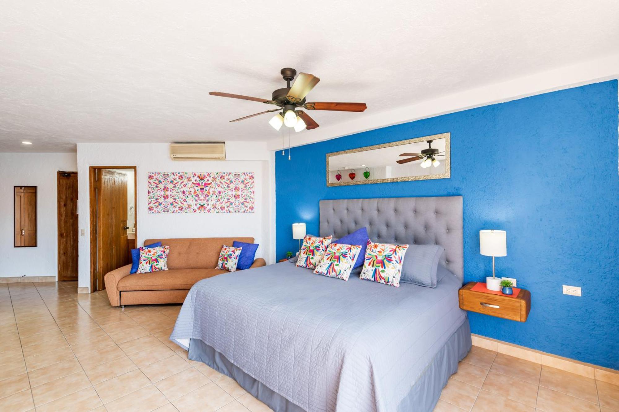 Marina Cabo Plaza Town & Beach Condos Cabo San Lucas Exterior photo