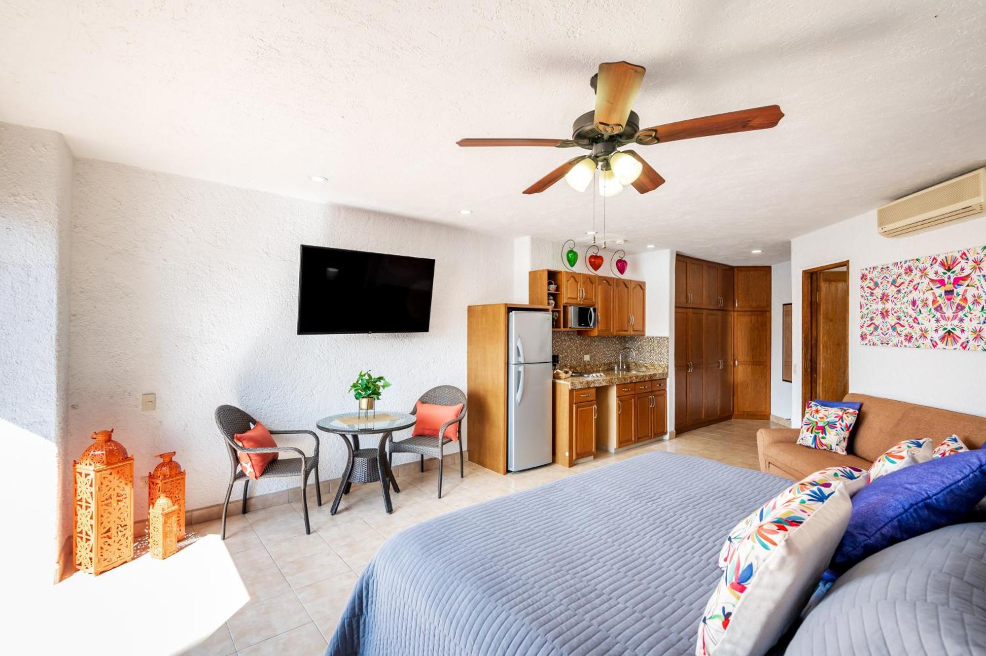 Marina Cabo Plaza Town & Beach Condos Cabo San Lucas Exterior photo